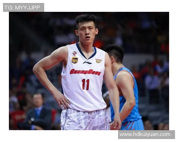 周鹏:从篮球场上的传奇到人生舞台的多重角色探索与成长之路